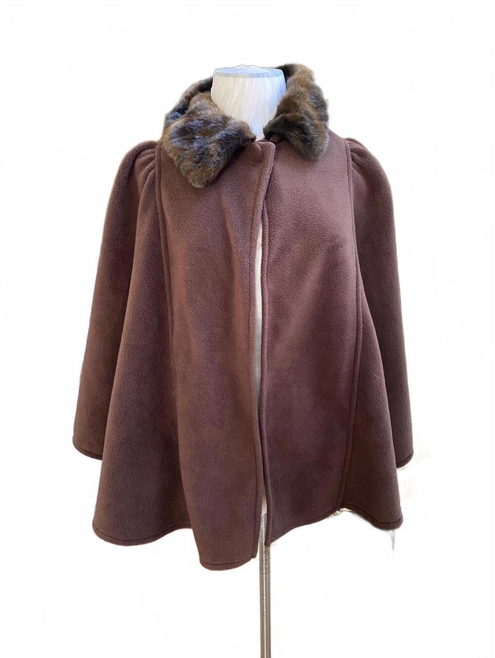 Vintage Brown Cape Coat with Faux Fur Collar One size
